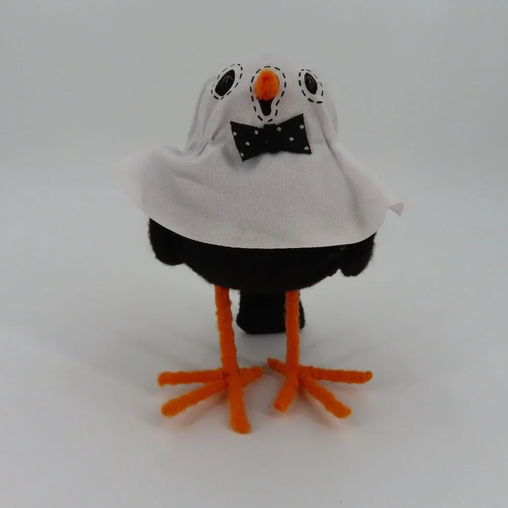 Target Hyde & Eek 2017 Haunter Featherly Friends Ghost Bird Halloween Scary RARE